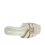 Sandalias slip on Dari para mujer color hueso